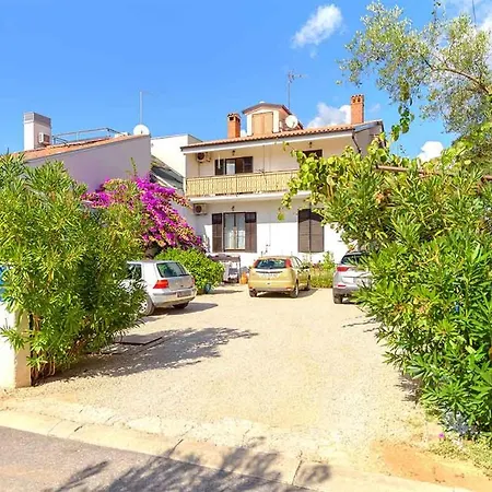Apartman Tina 3 With Terrace